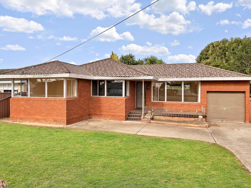 148 Waminda Avenue, Campbelltown, NSW 2560 Property Details