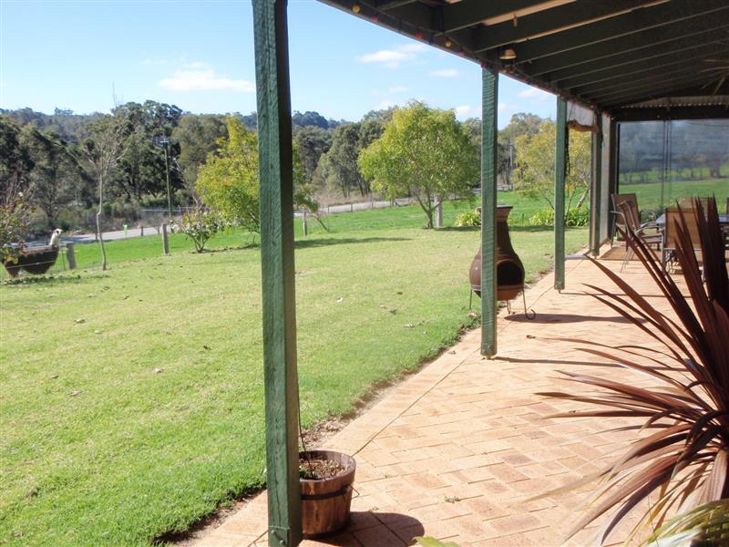 1280 Riley Road, Parkerville, WA 6081