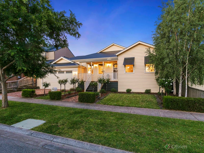 4 Westmere Street, Berwick, Vic 3806 Property Details