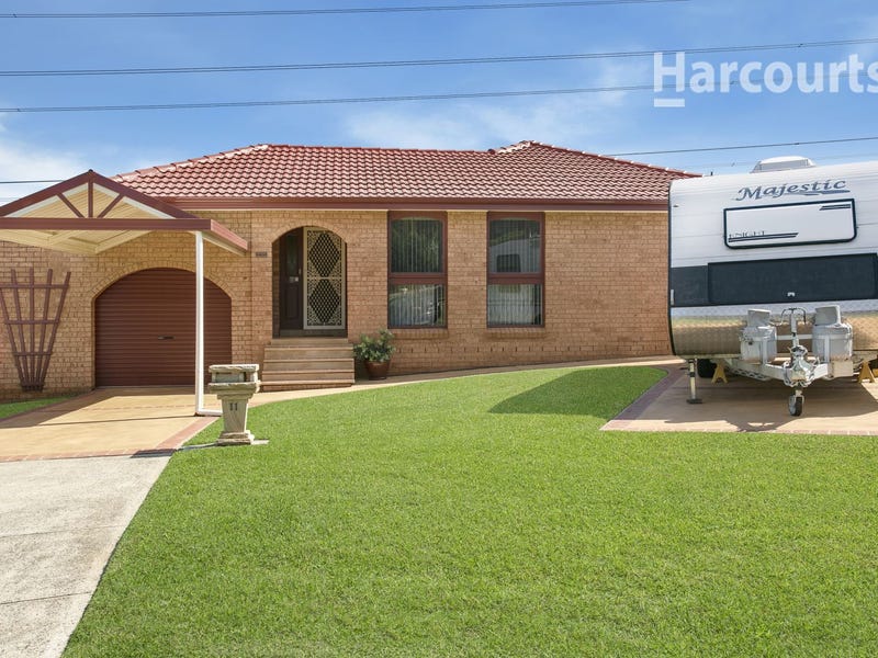 11 Morar Place, St Andrews, NSW 2566