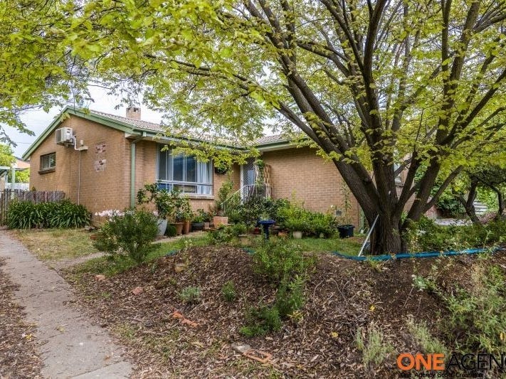 32 Atkinson Street, Cook, ACT 2614