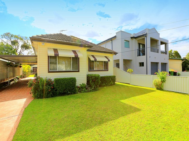 16 Angus Cres, Yagoona, NSW 2199