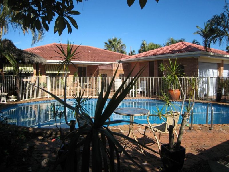 12 Platypus Avenue, Bundall, QLD 4217