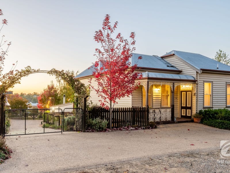 12A Kerferd Road, Beechworth, Vic 3747 House for Sale