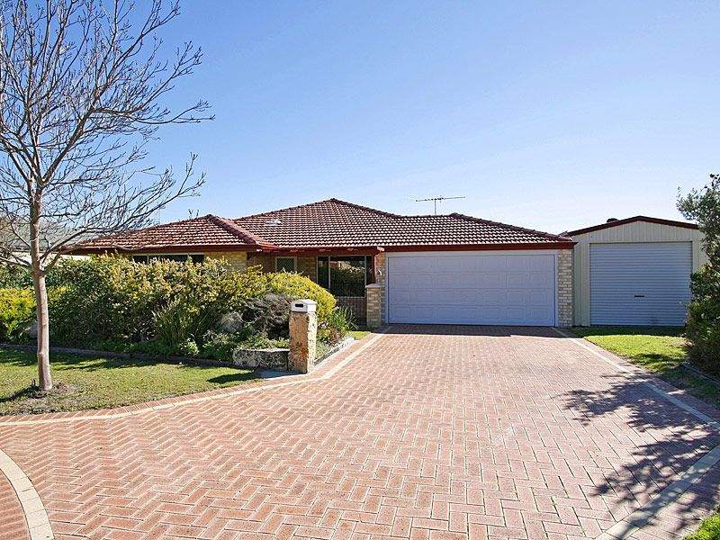 11 Everard Close, Success, WA 6164 Property Details