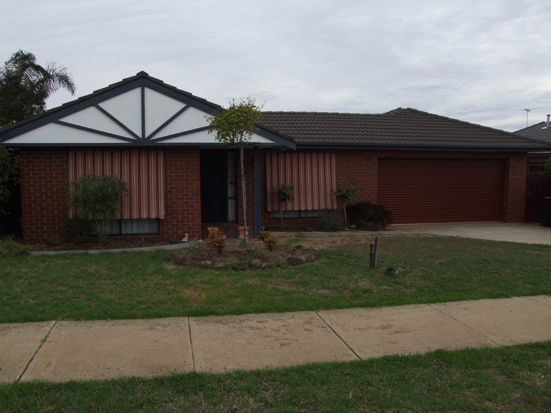 20 Pinnacle Crescent, Brookfield, Melton, Vic 3337 Property Details