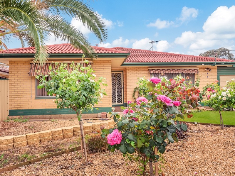 10 Sharon Avenue, Parafield Gardens, SA 5107