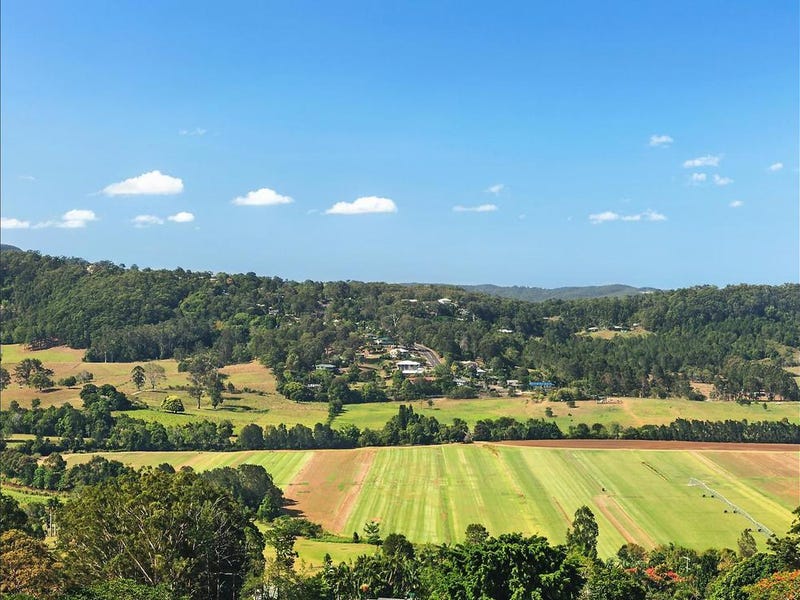 155 Upper Rosemount Road, Rosemount, QLD 4560