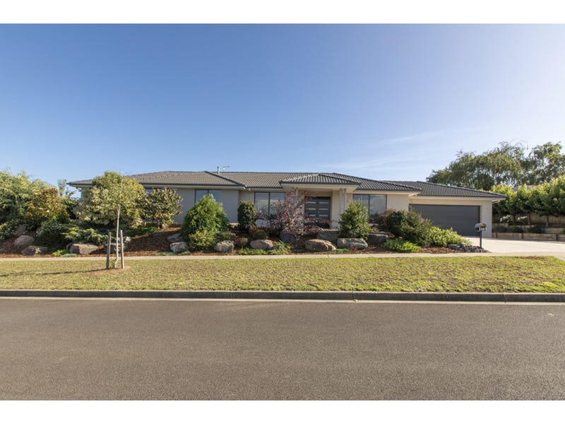 71 Dawson Drive, Warragul, VIC 3820