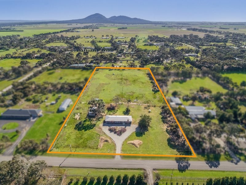 80 Glenoe Drive, Lara, Vic 3212 Property Details