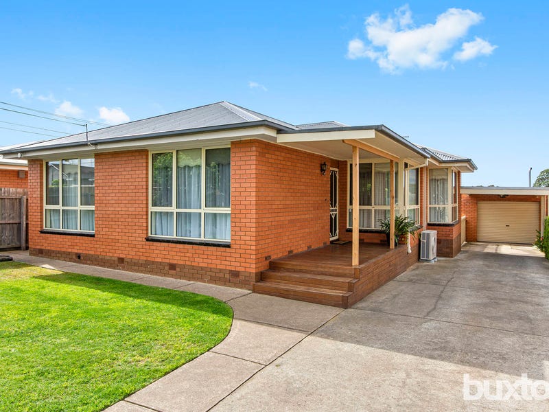 74 Kansas Avenue, Bell Post Hill, VIC 3215