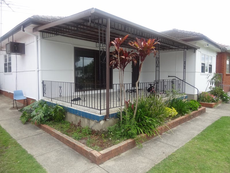 47 The Avenue Canley Vale Nsw 2166 Realestate Com Au