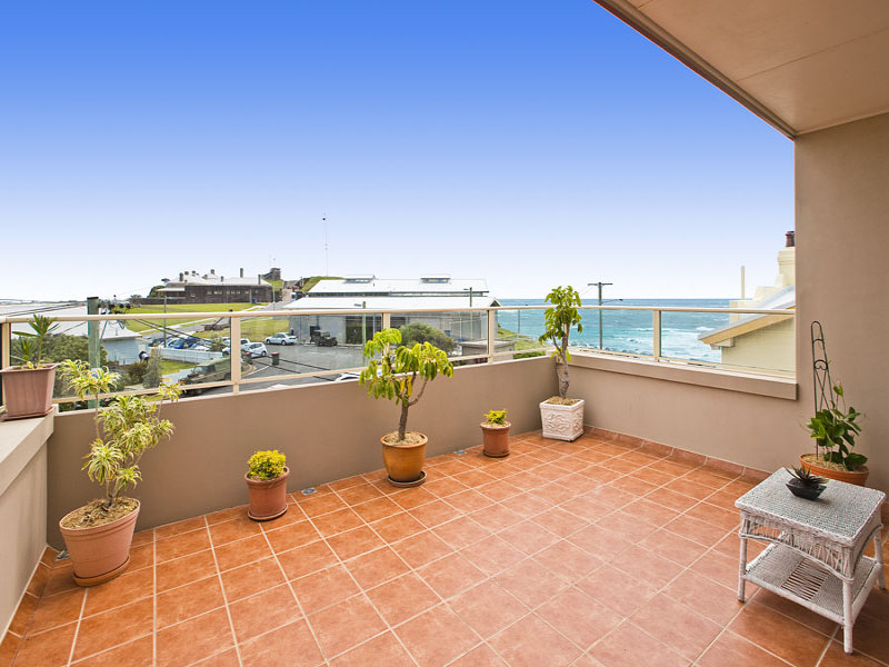 2 Beach Street, Newcastle East, NSW 2300