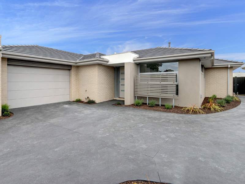 3C/26 MacDonald Grove, Mornington, Vic 3931 Property Details