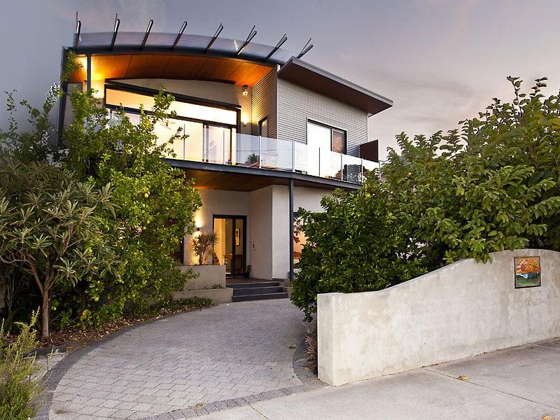 15 Lake Monger Drive, West Leederville, WA 6007