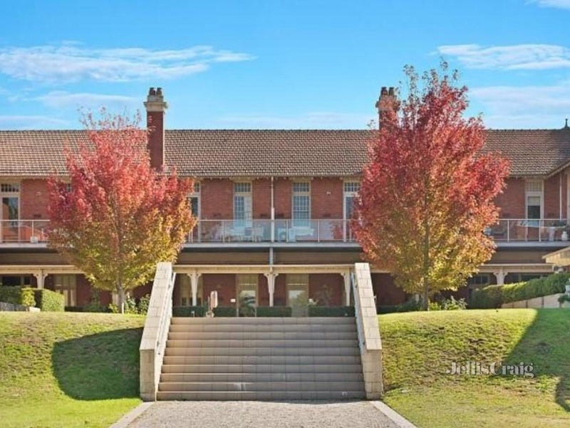 3/136 Ernest Jones Drive, Macleod, Vic 3085 Apartment for Sale