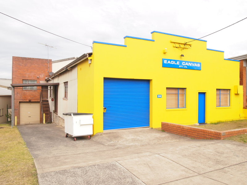 39 Barry Avenue, Mortdale, NSW 2223