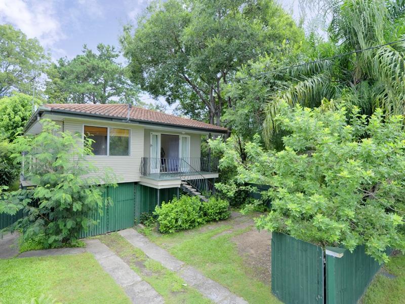 36 Englefield Road, Oxley, Qld 4075 Property Details