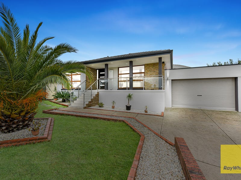 41 Thomas Mitchell Drive, Endeavour Hills, VIC 3802