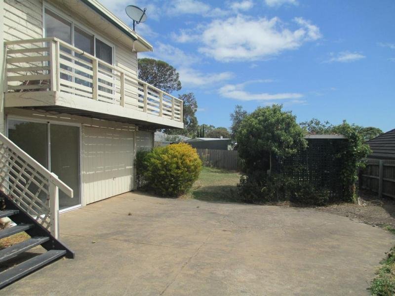 80 Wimbledon Avenue, Mount Eliza, VIC 3930