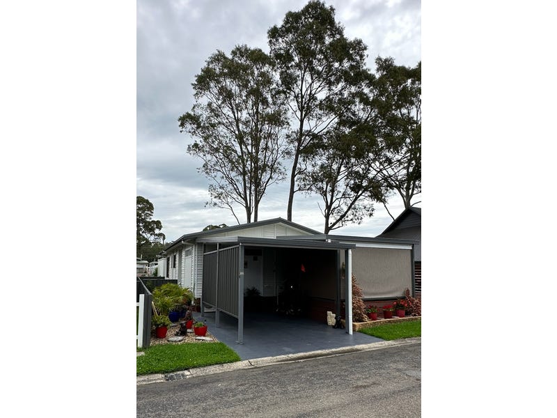 Real Estate & Property for Sale in Lake Tabourie, NSW 2539 (+2