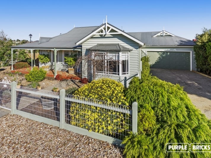 31 Drummond Street, Caroline Springs, VIC 3023