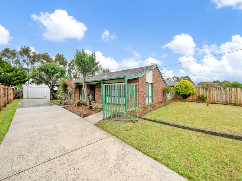 25 Cameron Way, Pakenham, Vic 3810 Property Details