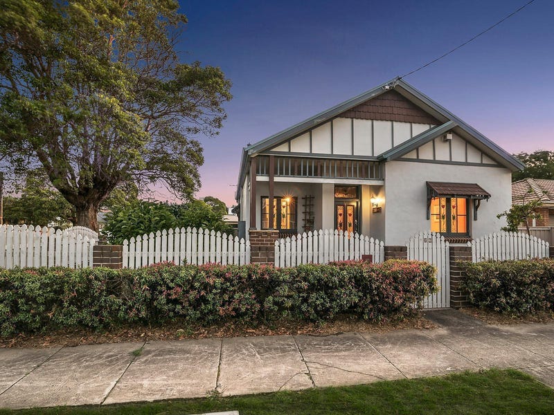26 Street, Mayfield East, NSW 2304 26 Street, Mayfield East, NSW 2304