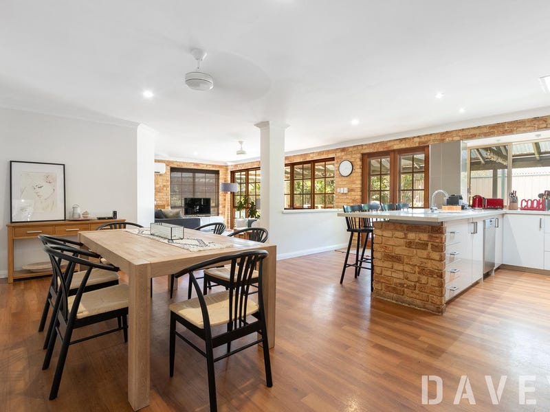 10 Malden Road, Kingsley, WA 6026 Property Details