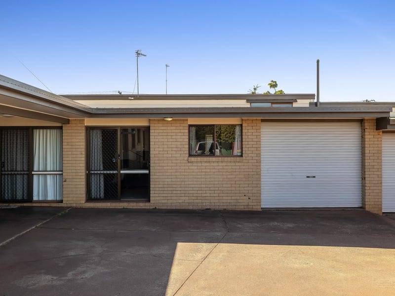 4/343 West Street Harristown Qld 4350 Property Details