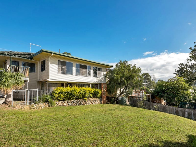 82A Marshall Lane, Kenmore, Qld 4069 Property Details