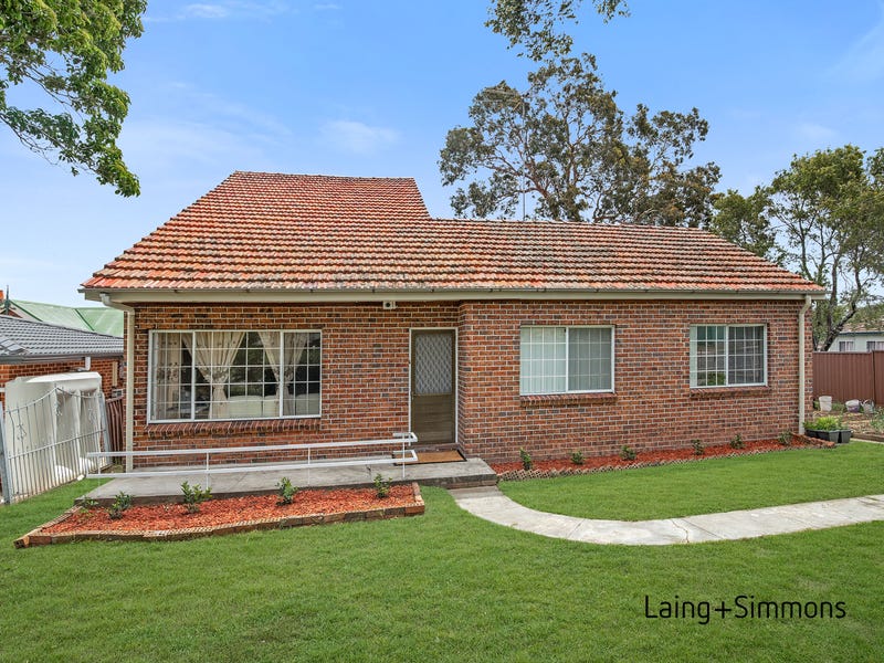 84 Bungaree Rd, Toongabbie, NSW 2146 House for Sale