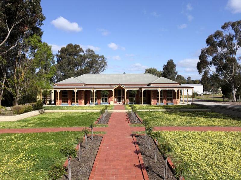 9 Woodlea Close, Strathfieldsaye, Vic 3551 Property Details