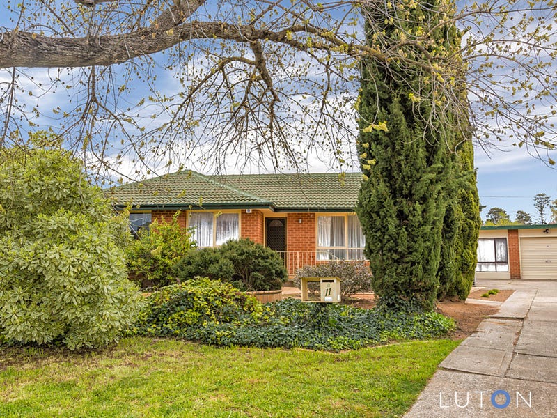 11 Dodds Place, Watson, ACT 2602 Property Details