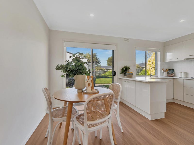 Real Estate & Property for Sale in Frankston, VIC 3199 (+3 locations