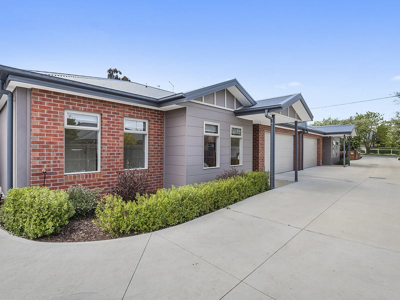 Unit 2, 110 Piper Street, Vic 3444 Property Details