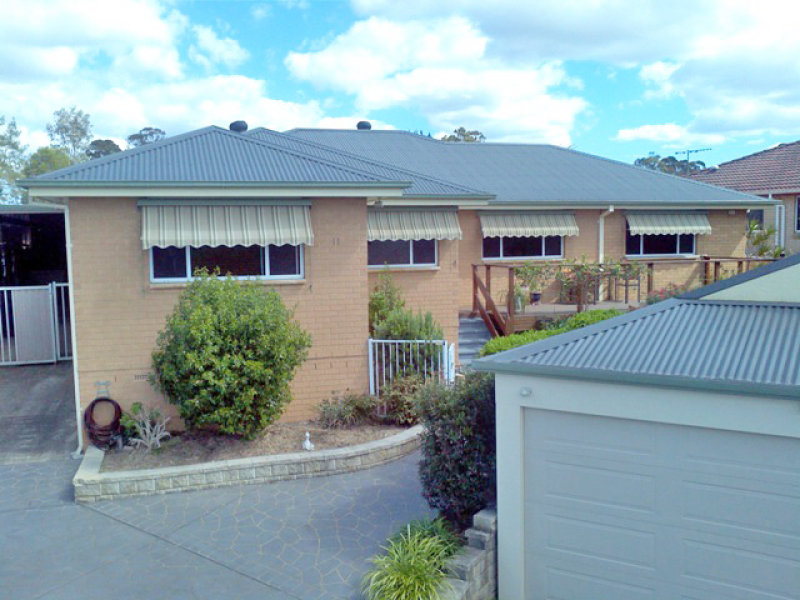 11 Salamaua Place, Glenfield, NSW 2167 Property Details