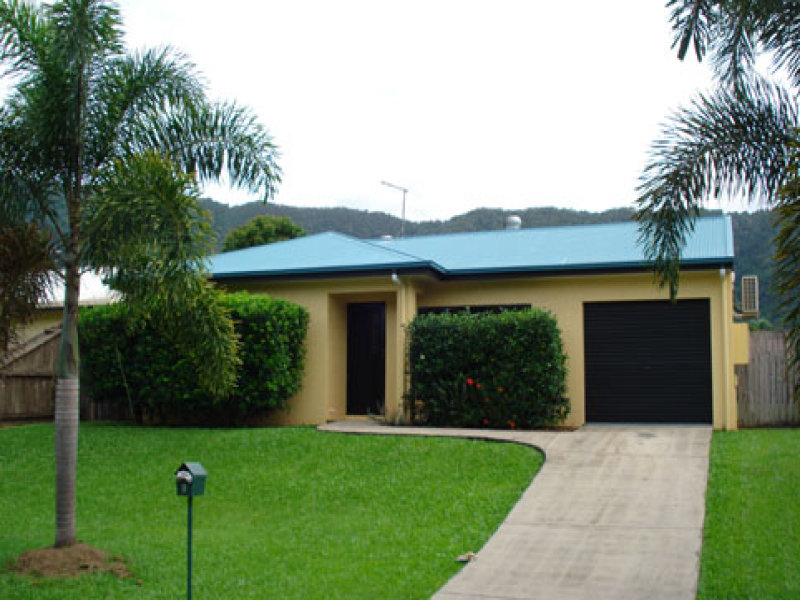 9 Lorraine Close, Bentley Park, QLD 4869