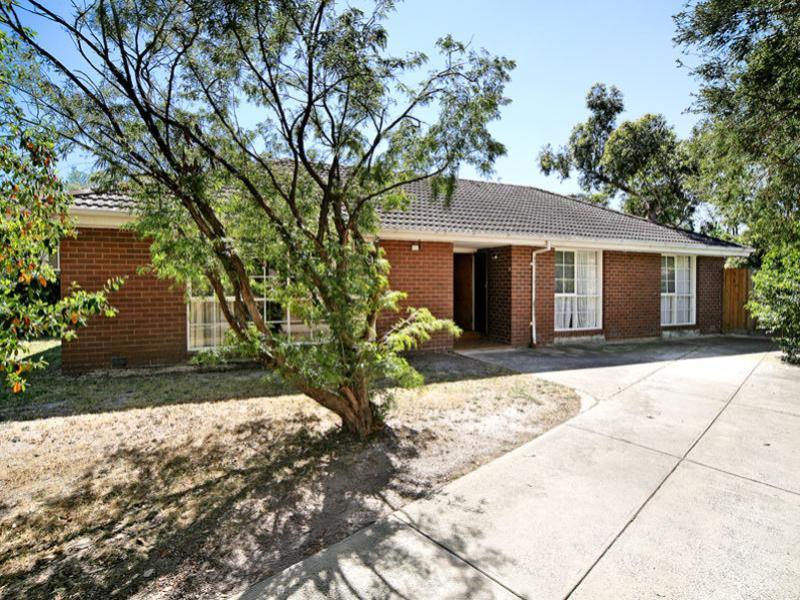 9 Barrington Drive, Ashwood, Vic 3147 Property Details