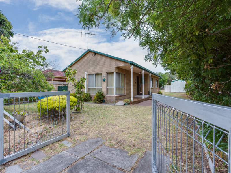 106 Russell Street, Tootgarook, Vic 3941 Property Details