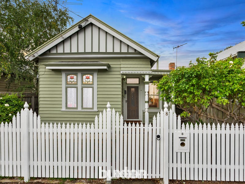8 Austin Terrace, Newtown, Vic 3220 Property Details