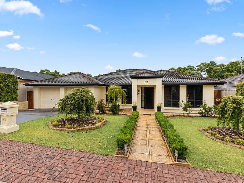 82 Jimmy Watson Drive, Woodcroft, SA 5162 - Property Details