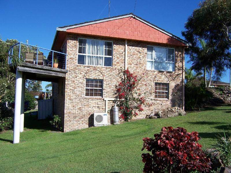 2 Gleeson Avenue, Forster, NSW 2428