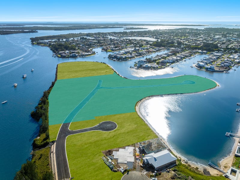 Real Estate & Property for Sale in 13 The Mainbrace, Tweed Heads, NSW