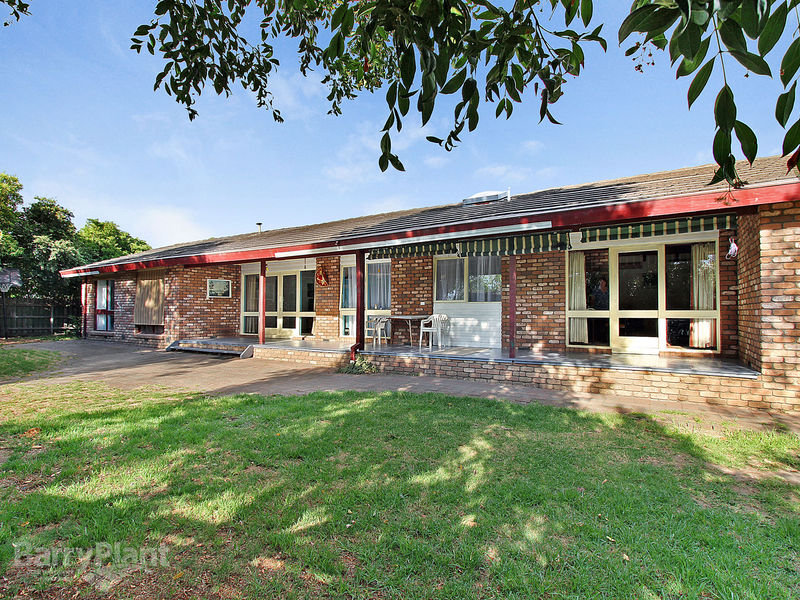 8 Kristen Court, Boronia, VIC 3155