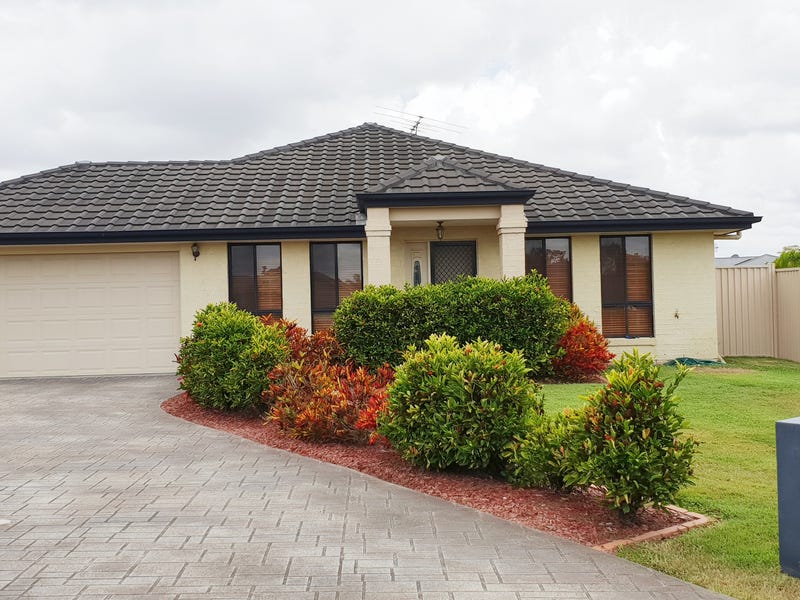 7 Saligna Court, Ormeau, QLD 4208