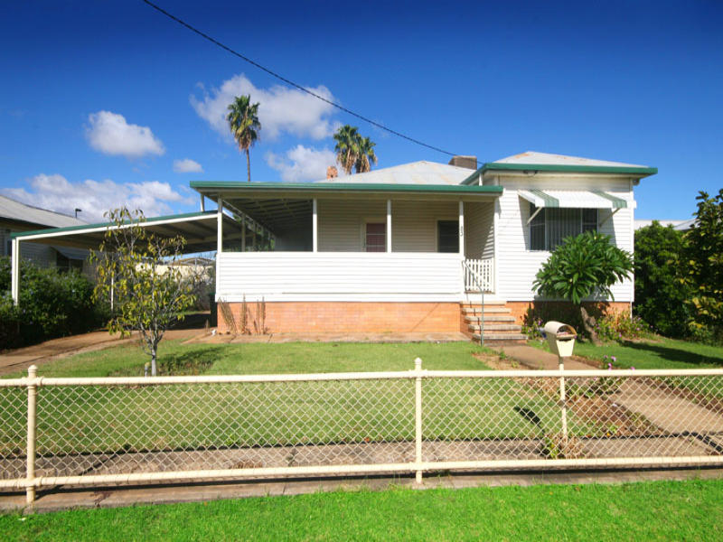 83 BLOOMFIELD STREET, Gunnedah, NSW 2380 Property Details