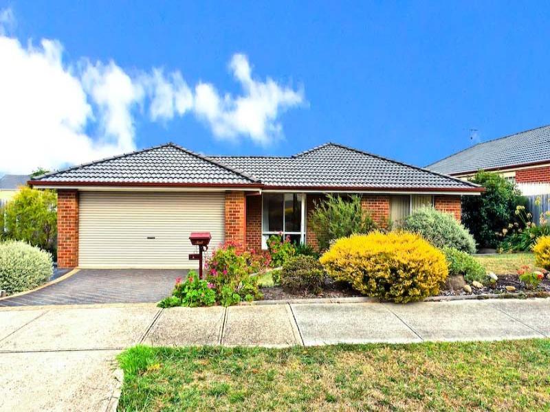 4 Hillandale Rise, Berwick, Vic 3806 Property Details