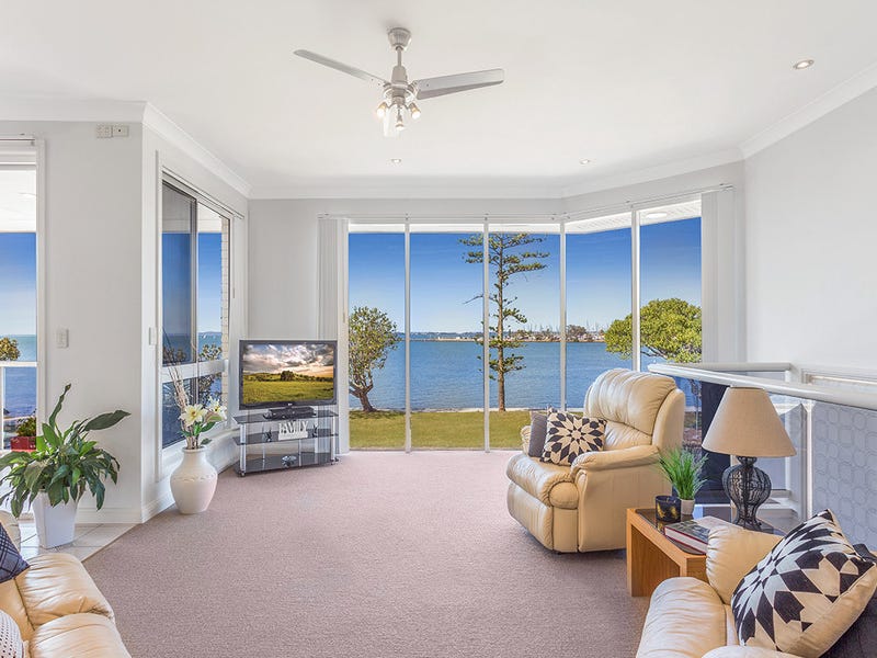 355 Esplanade, Manly, QLD 4179