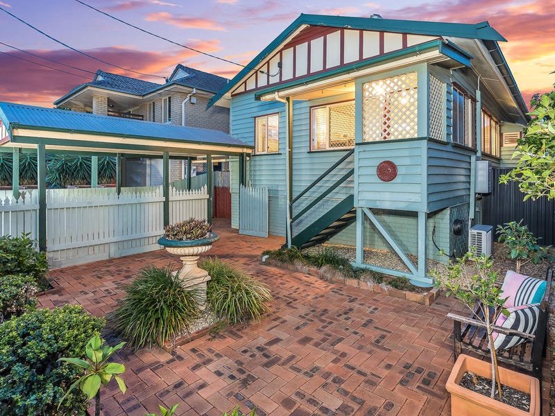 8 Josephine St, Redcliffe, Qld 4020 House for Sale